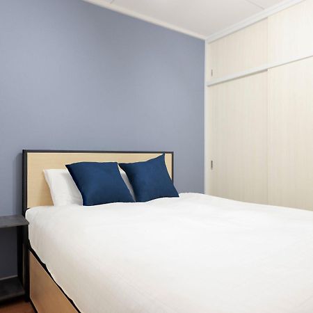 Shinjuku Okada Building Apartment Tokyo Bagian luar foto