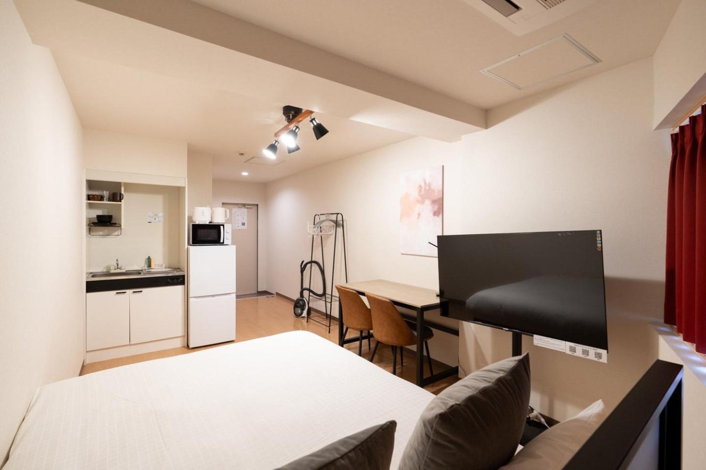Shinjuku Okada Building Apartment Tokyo Bagian luar foto