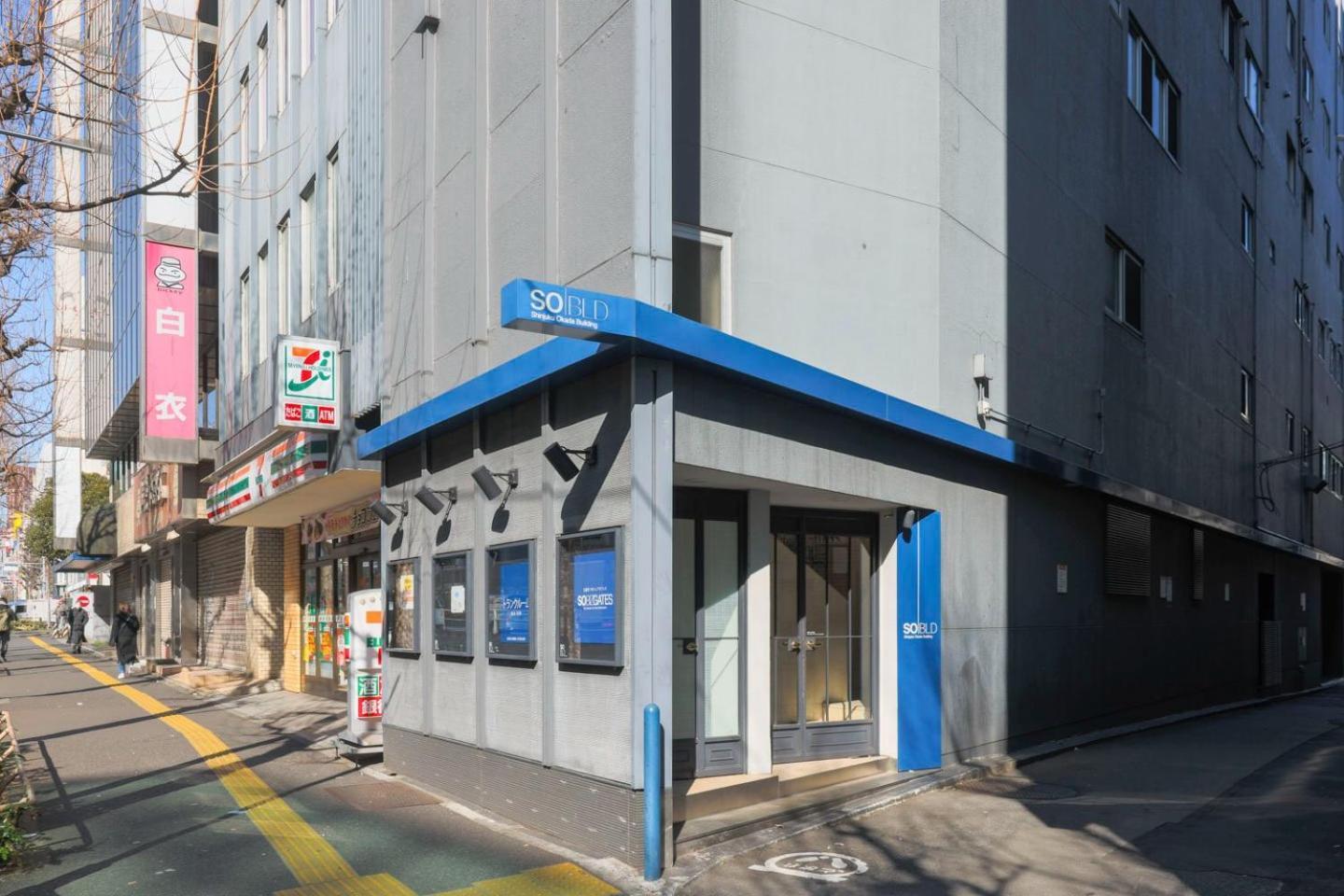 Shinjuku Okada Building Apartment Tokyo Bagian luar foto