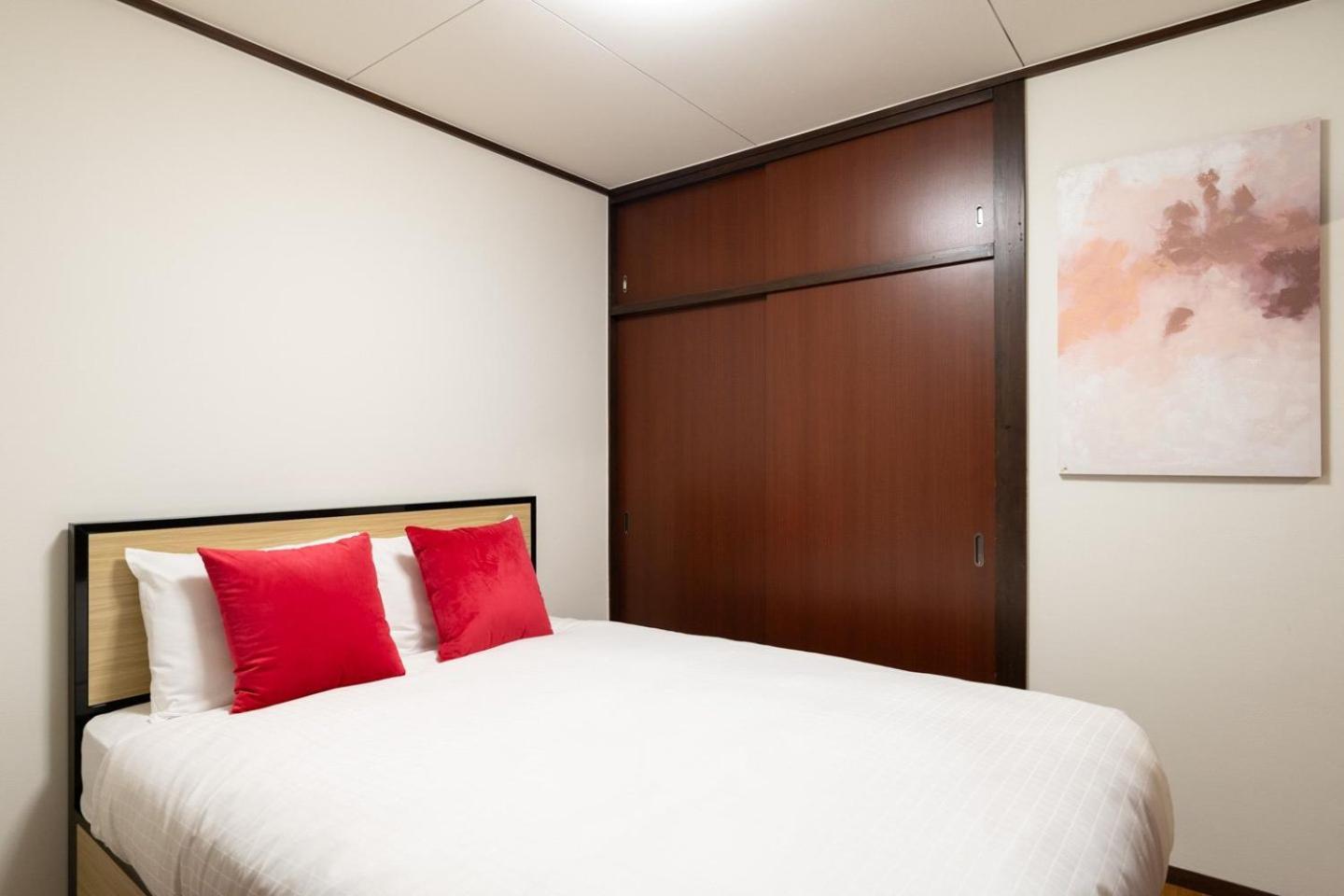 Shinjuku Okada Building Apartment Tokyo Bagian luar foto